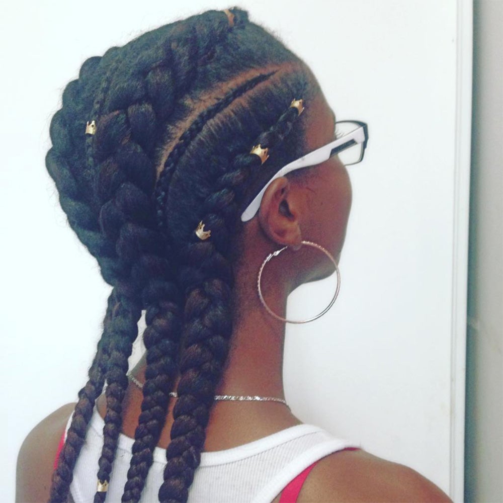 25 Beautiful Black Women Rocking This Season's Most Popular Hairstyle
